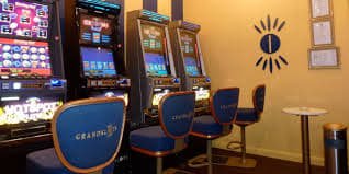 Scatter Slot live casino table games accessible on Android phone in the Philippines